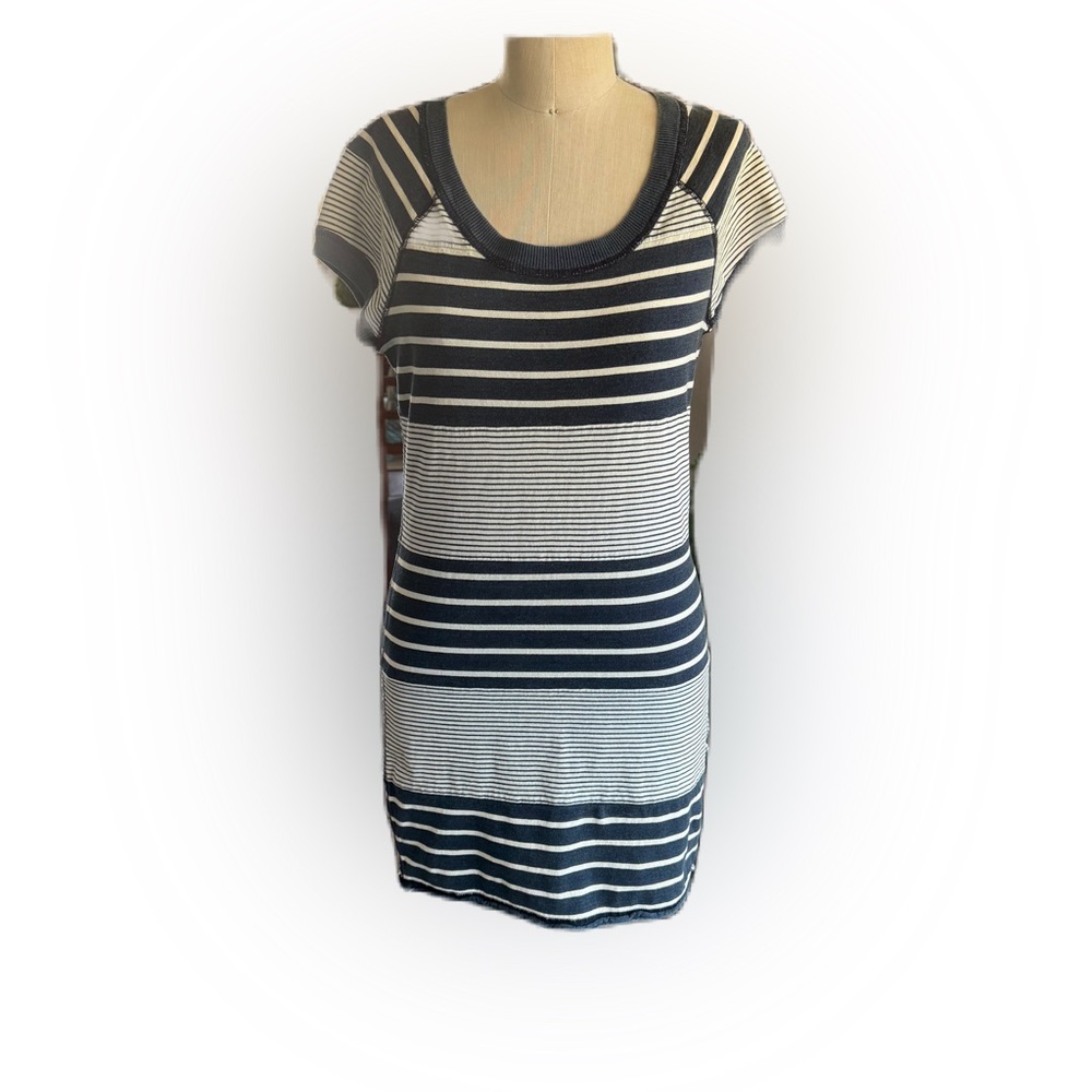 We The Free Free People Navy Blue and White Tee Shirt Dress. Size Small